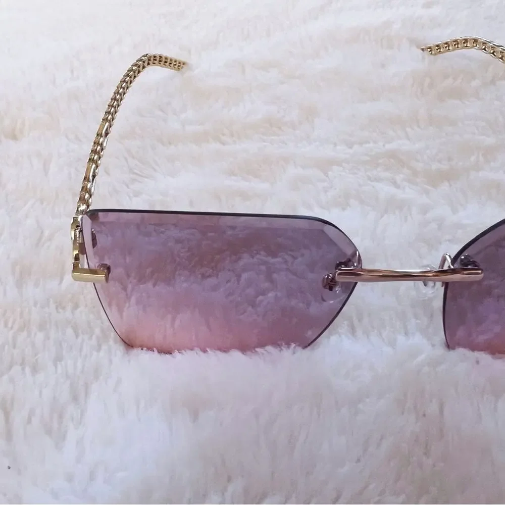 Skyla Light Purple Square Oversized Sunglasses - Picture 6 of 12